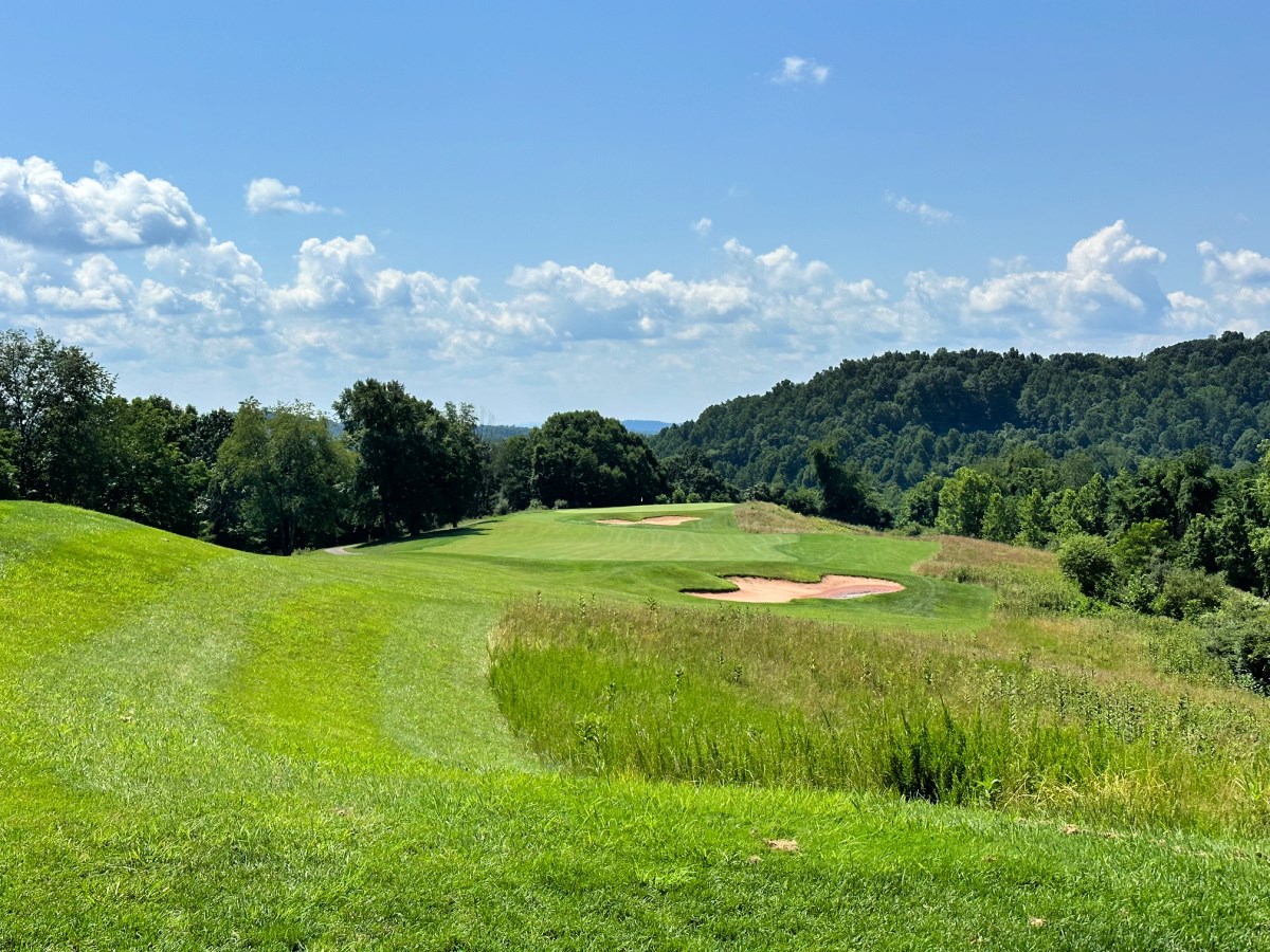 Lightburn’s Restaurant near the golf course Stonewall Resort